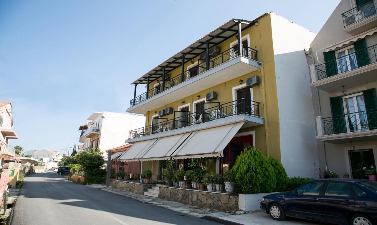 Petania Hotel & Apartments Lixouri Ngoại thất bức ảnh