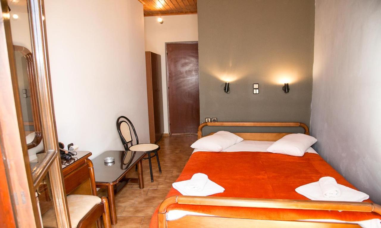Petania Hotel & Apartments Lixouri Ngoại thất bức ảnh